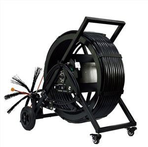 Aparat za čiščenje ventilacijskega kanala